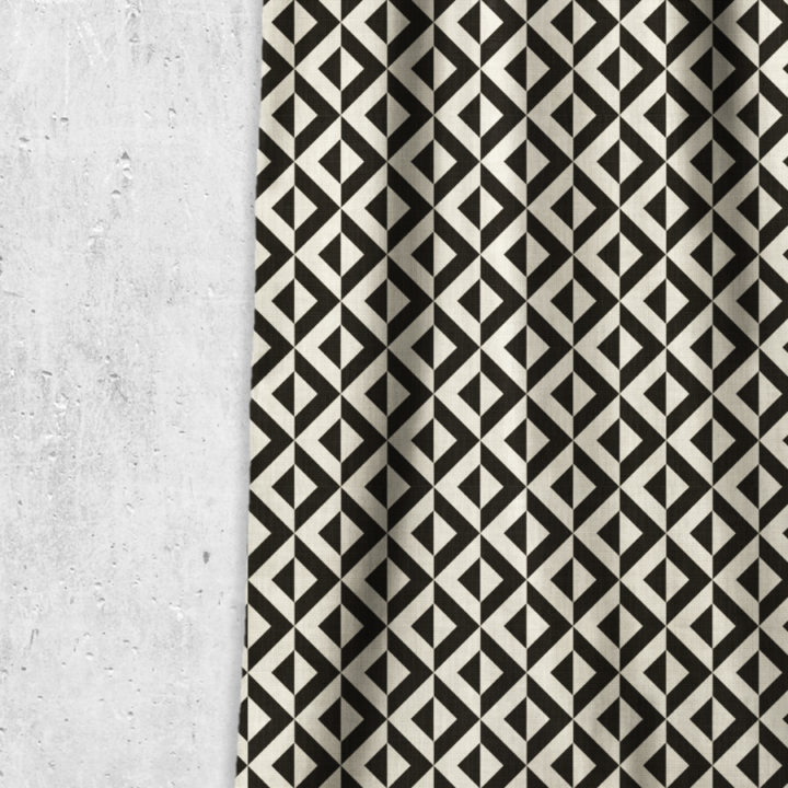 &#8216;Svartur&#8217; Geometrical Print Window Curtains (Black/ Ivory)