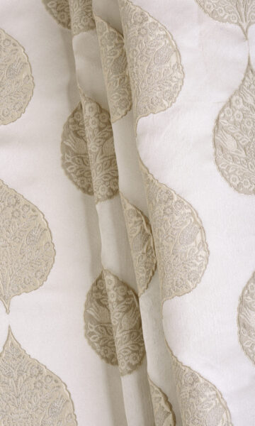 Beige & White Rod Pocket Window Treatments