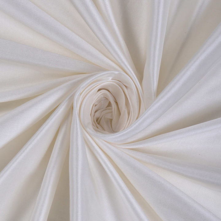 ‘Marfim’ Shantung Silk Made-to-Measure Shades (White/ Ivory)