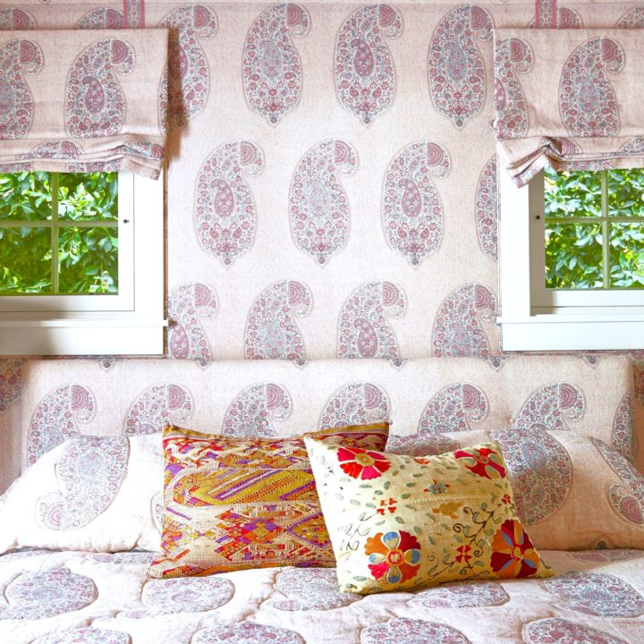 From Piccadilly to your Homes: Packing a Punch of Paisley