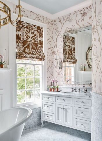 Roman Shades for Bathroom: Best Ideas & Tips | Spiffy Spools