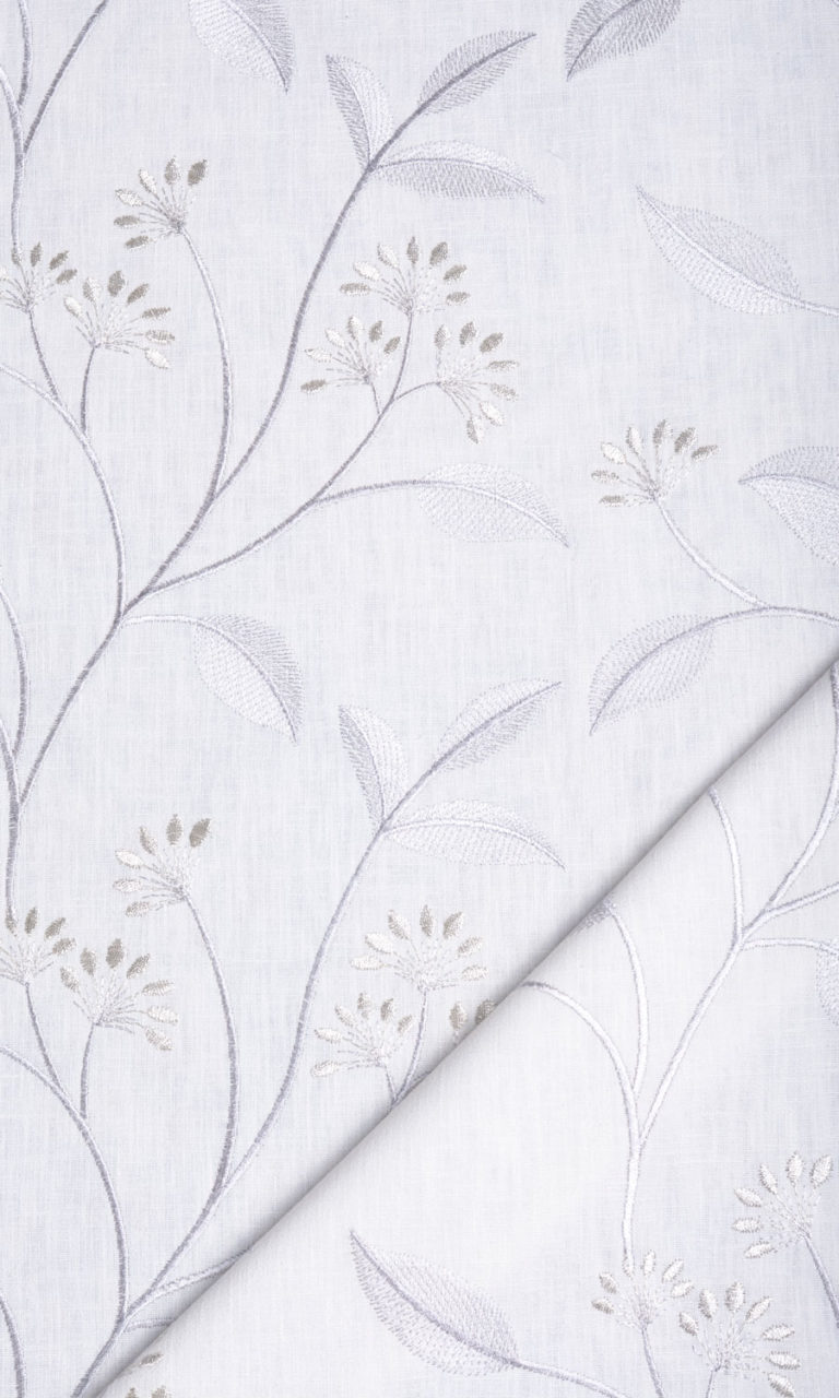 'Gypsy Queen' PolyLinen Floral Embroidery Drapes (White/ Cream)