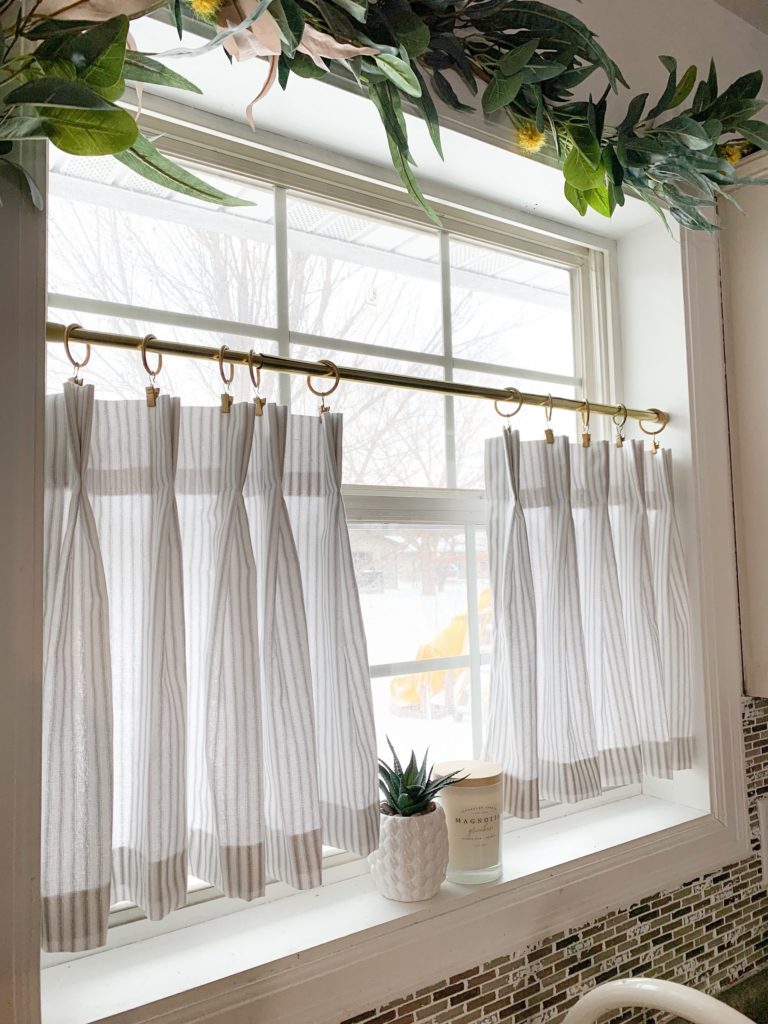 Pinch Pleat Cafe Curtains