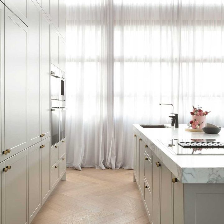 Kitchen Curtains: From Modern to Classic&#8230;All the Ideas You Need