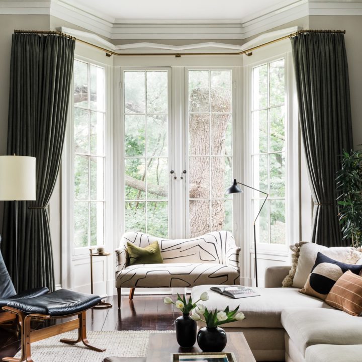 Living Room Curtain Ideas &amp; Tips: From Modern to Traditional