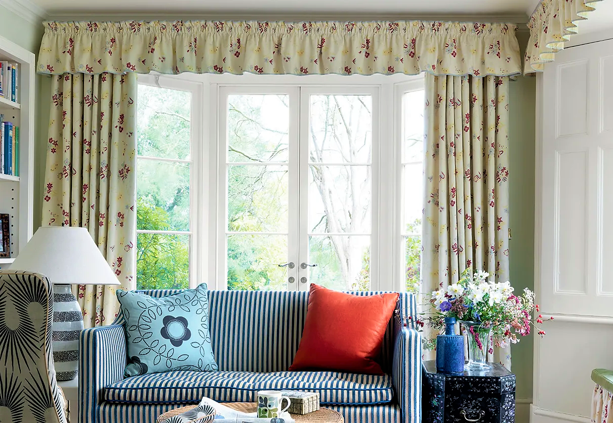 Curtains with valance