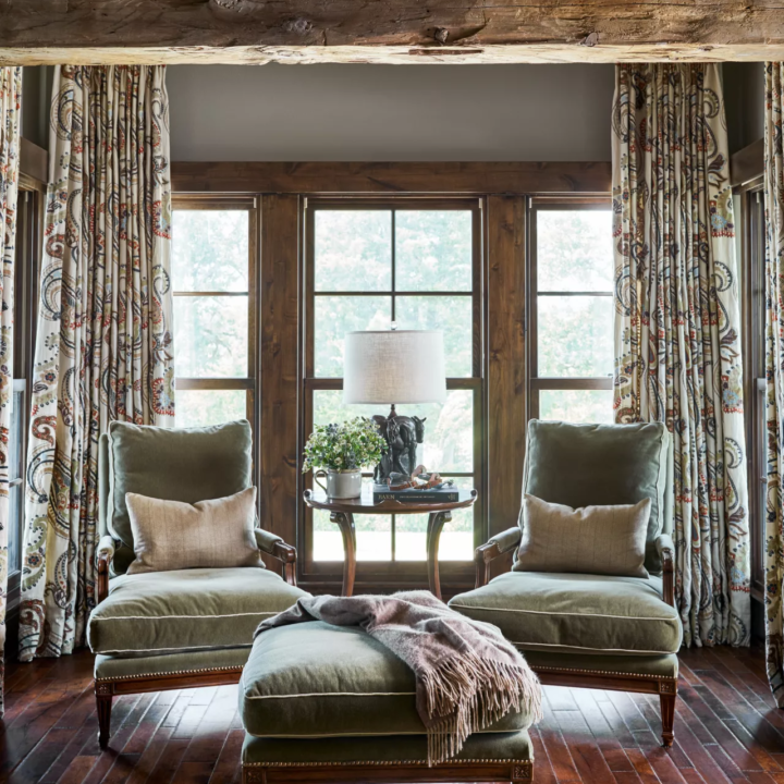 Farmhouse Curtains: From Classic to Modern