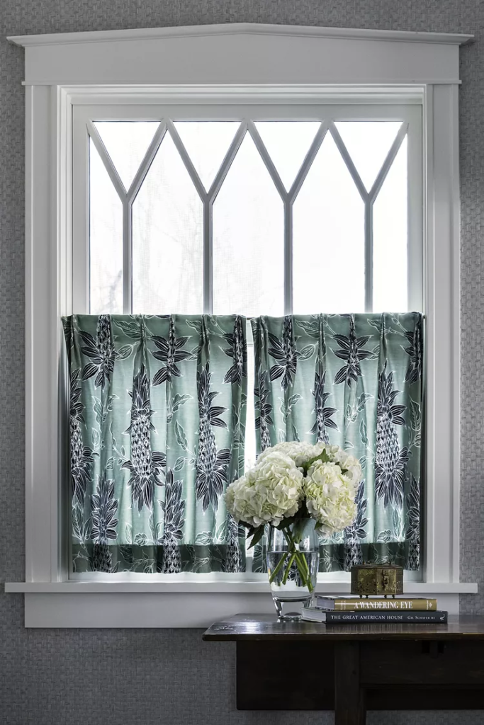 Cafe Curtains for Small Windows