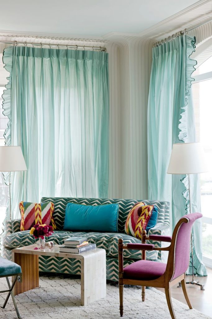 Curtains VS Drapes: What are Curtains?