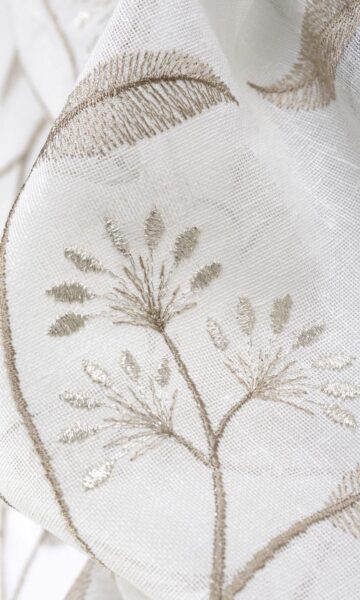 'Moccasin' Fabric Swatch (White/ Brown)