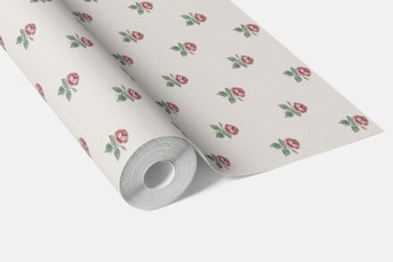 'Guarda' Vintage-Inspired Floral Block Print Wallpaper (Red-Pink/ Green/ White) - Image 2