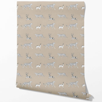 'Earthen Jug' Leopard Animal Print Wallpaper (Beige/ White/ Greige)