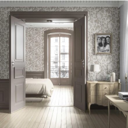 'Willowbourne' Floral Toile/ Bird Print Chinoiserie Wallpaper (Brown/ Beige/ Taupe) - Image 4