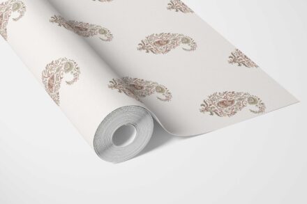 'Teardrop' Paisley Floral Wallpaper (Red/ Green/ Gray) - Image 3