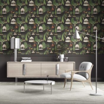 'Dalkash' Vintage Heritage/ Ethnic Chinoiserie Wallpaper (Black/ Brown/ White/ Red)