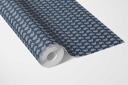 'Kalem' Small Paisley Floral Patterned Print Wallpaper (Navy Blue/ White) - Image 2