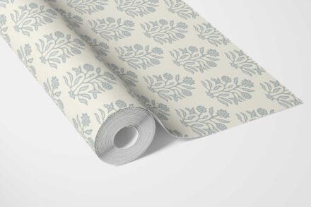 'Bezar' Vintage-Inspired Floral Block Print Wallpaper (Cream/ Blue-Green) - Image 3