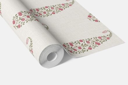 'Tegna' Ethnic/ Vintage-Inspired Floral Paisley Wallpaper (Pink/ Green/ Off-White) - Image 3